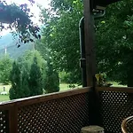 Semesterbostad Nature House Semizovac *