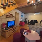 Nature House Semizovac Dom wakacyjny *