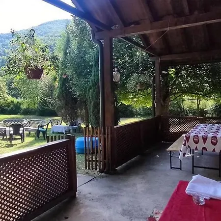 Σπίτι διακοπών Nature House Semizovac Kamenica