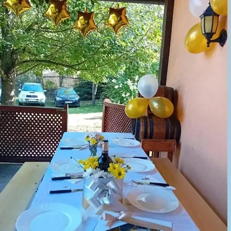 Nature House Semizovac בית נופש Kamenica