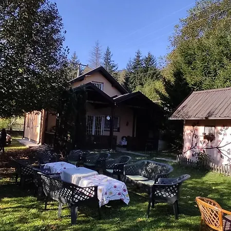 Nature House Semizovac Ferienhaus *