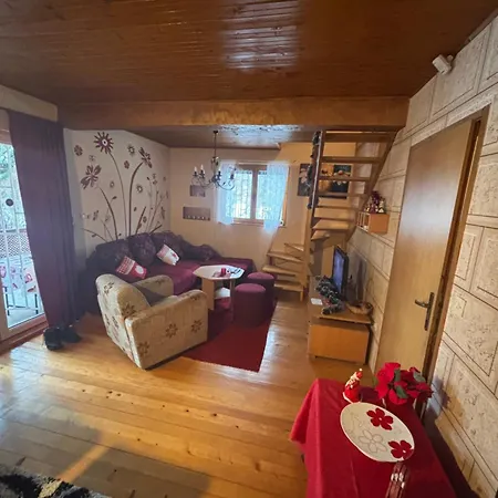 Nature House Semizovac בית נופש Kamenica