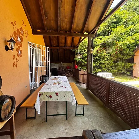 Nature House Semizovac *