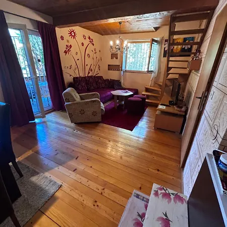 Nature House Semizovac Ferienhaus