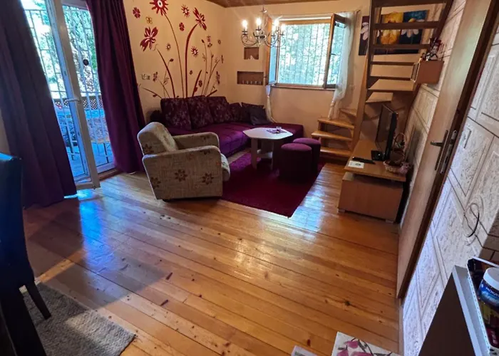 Nature House Semizovac 度假居